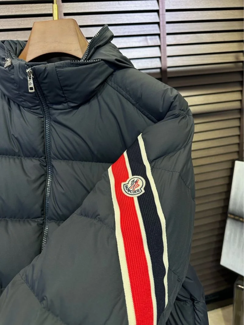 SmoothTexture Alexander Mcqueen Down Jackets 164852