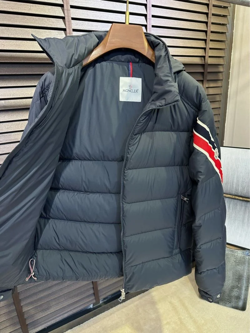 SmoothTexture Alexander Mcqueen Down Jackets 164852