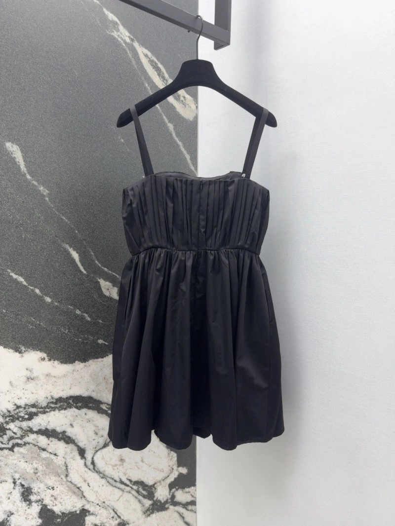 Alexander Mcqueen Dress Sophisticated 153162