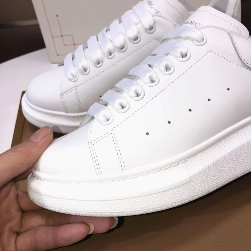 Sophisticated Alexander Mcqueen Low Shoes 16298