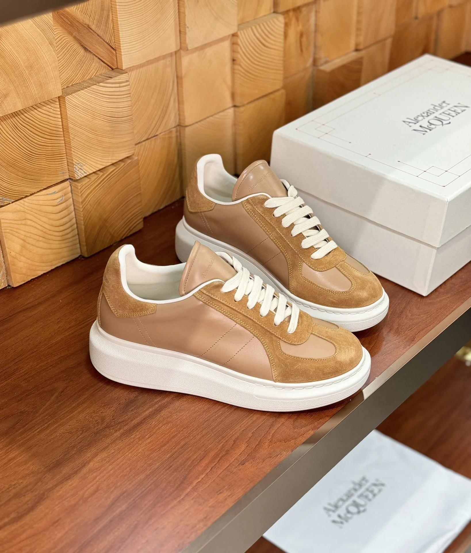 Alexander Mcqueen Low Shoes Timeless 16396