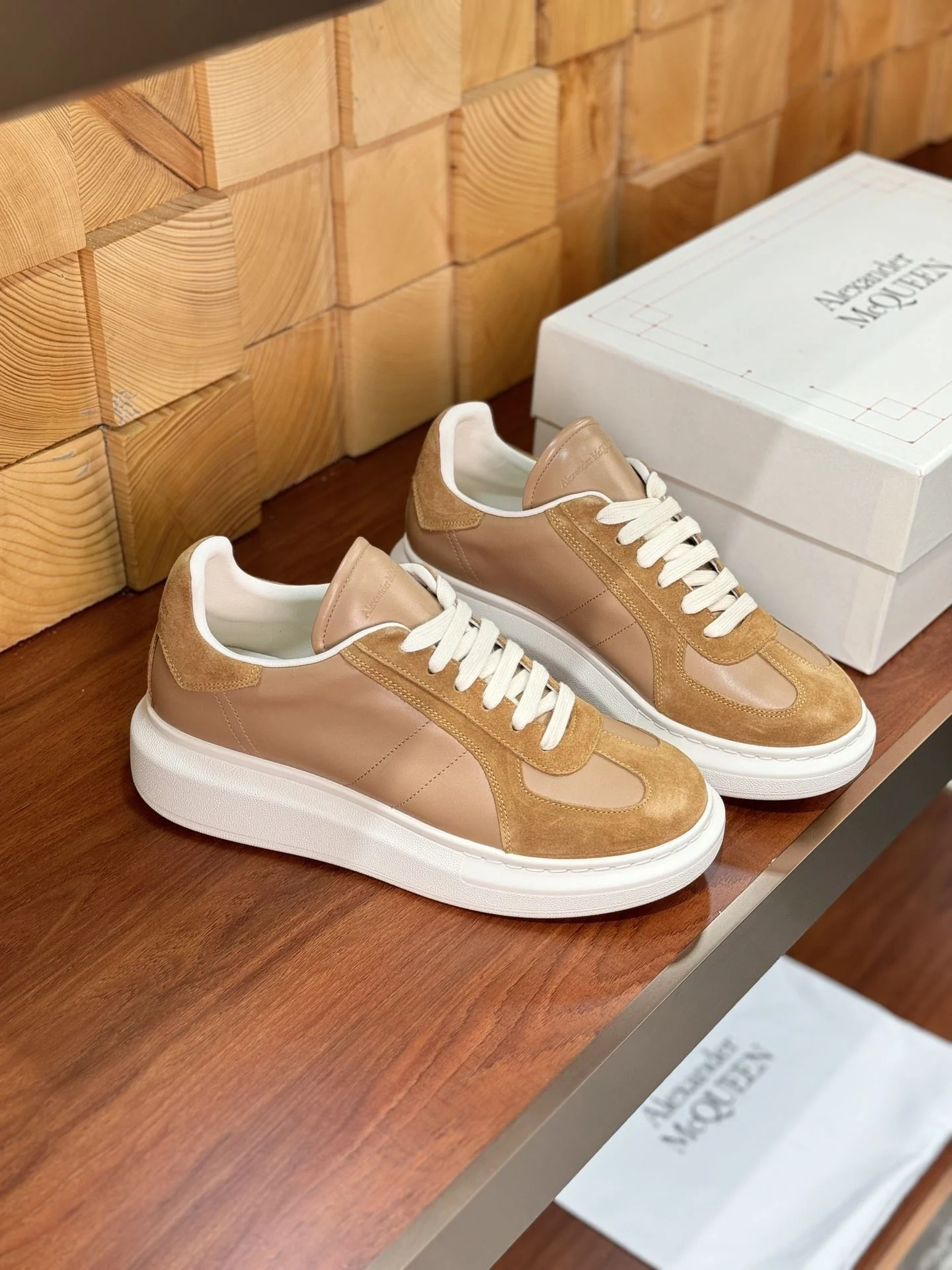 Alexander Mcqueen Low Shoes Timeless 16396