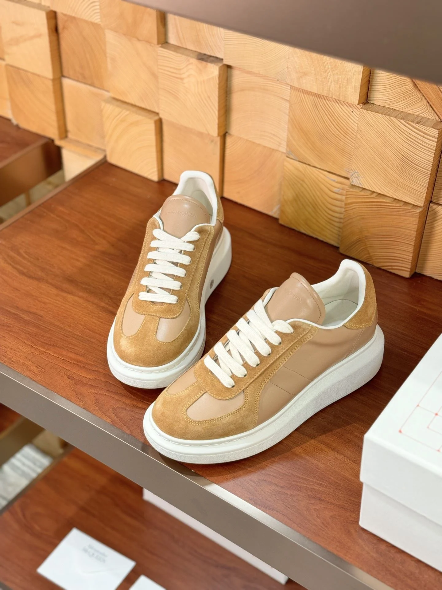 Alexander Mcqueen Low Shoes Timeless 16396