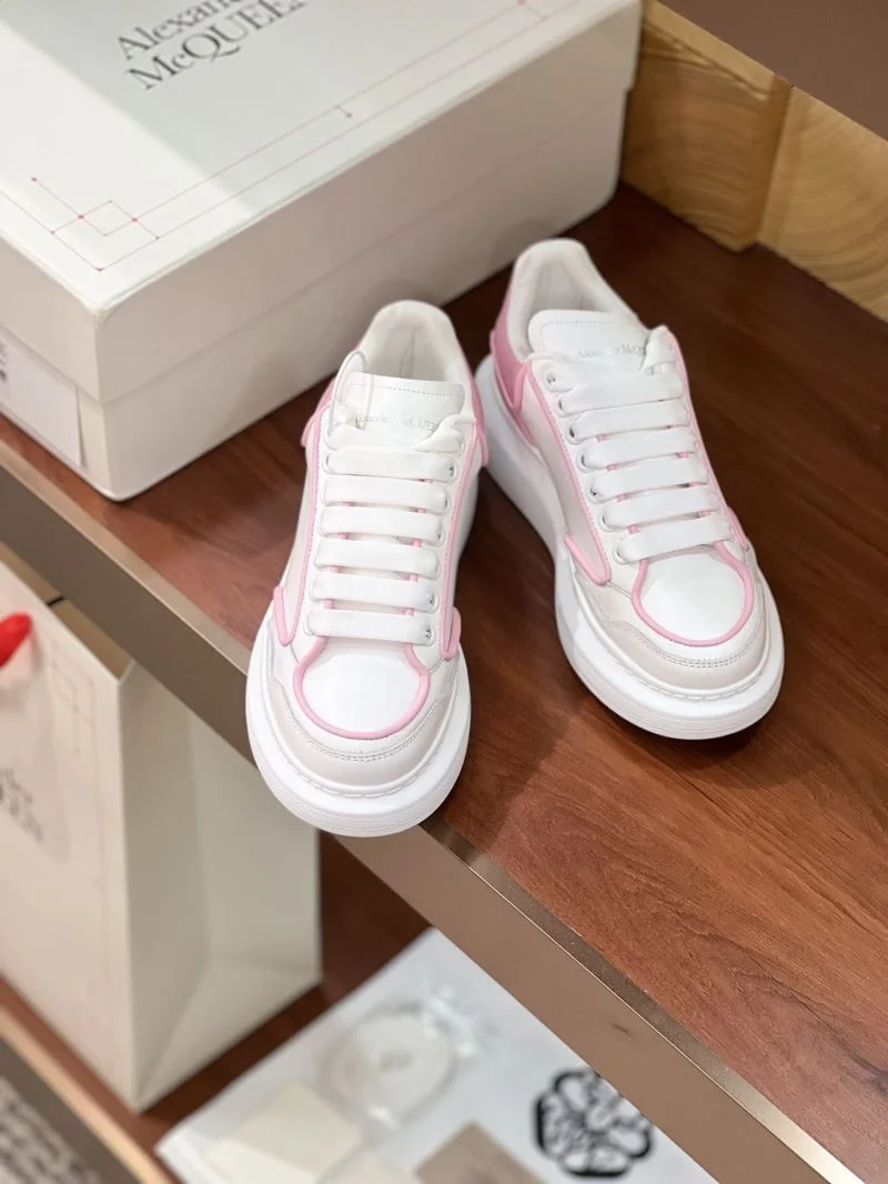 Alexander Mcqueen Low Shoes FashionForward 16537