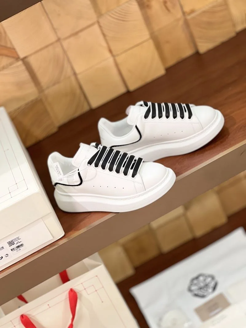 Alexander Mcqueen Low Shoes Durable 16511