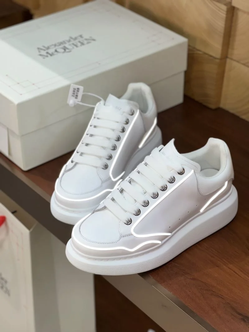 Alexander Mcqueen Low Shoes Bold 16462