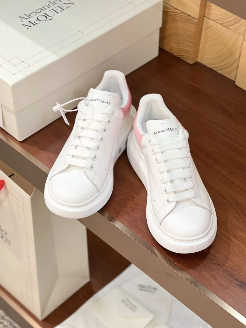 Alexander Mcqueen Low Shoes Affordable 16476