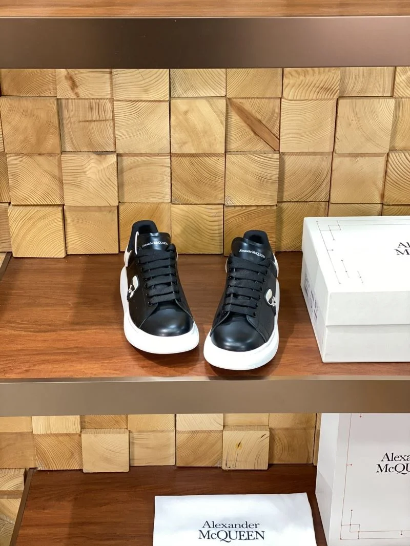 Unique Alexander Mcqueen Low Shoes 16474