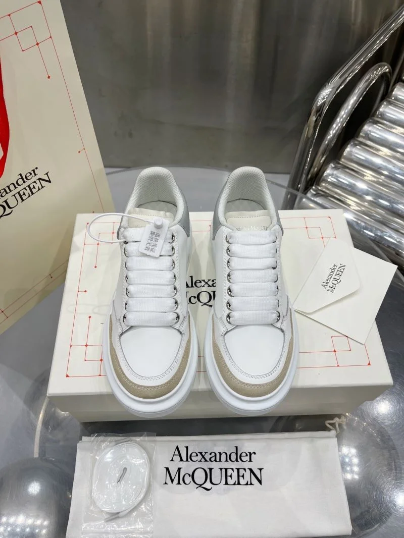 Alexander Mcqueen Low Shoes Minimalist 16502