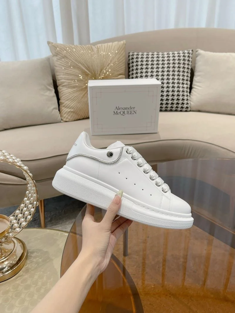 Compact Alexander Mcqueen Low Shoes 16493