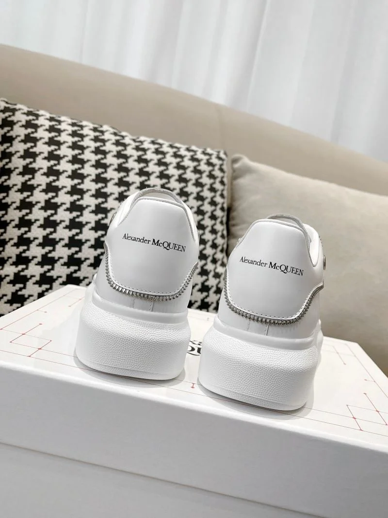 Compact Alexander Mcqueen Low Shoes 16493