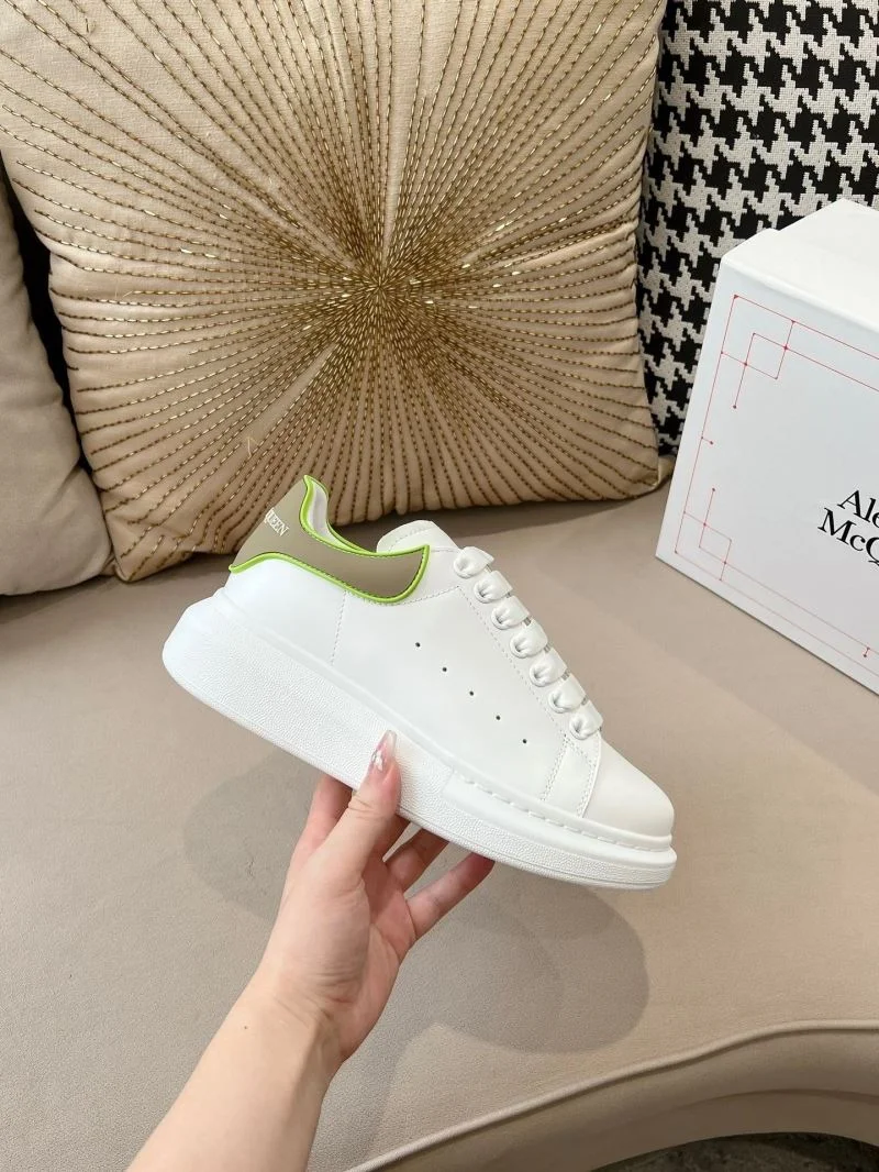 Alexander Mcqueen Low Shoes Resilient 16460