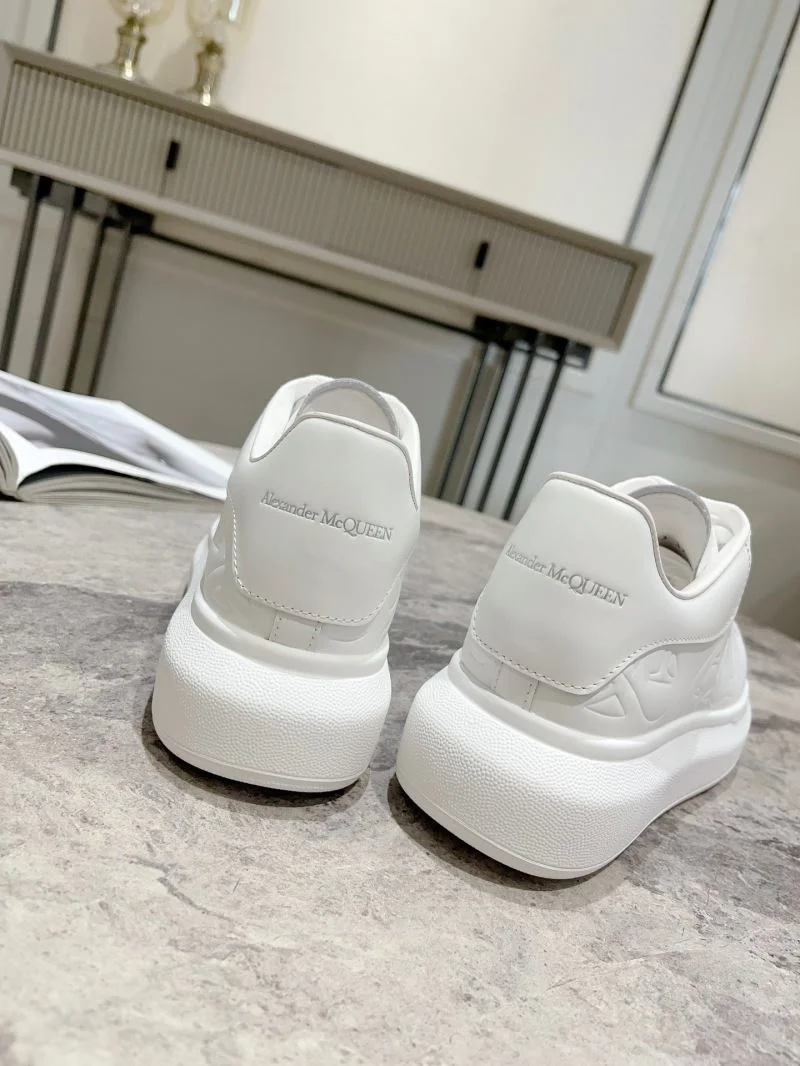 Alexander Mcqueen Low Shoes Affordable 16454