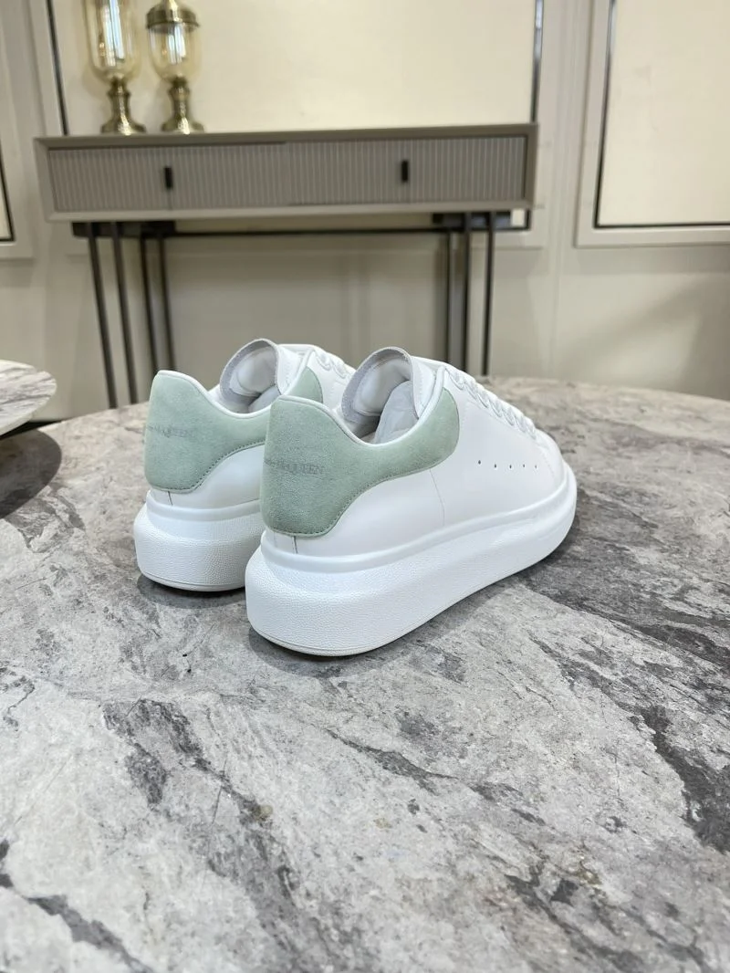 Alexander Mcqueen Low Shoes Resilient 16452