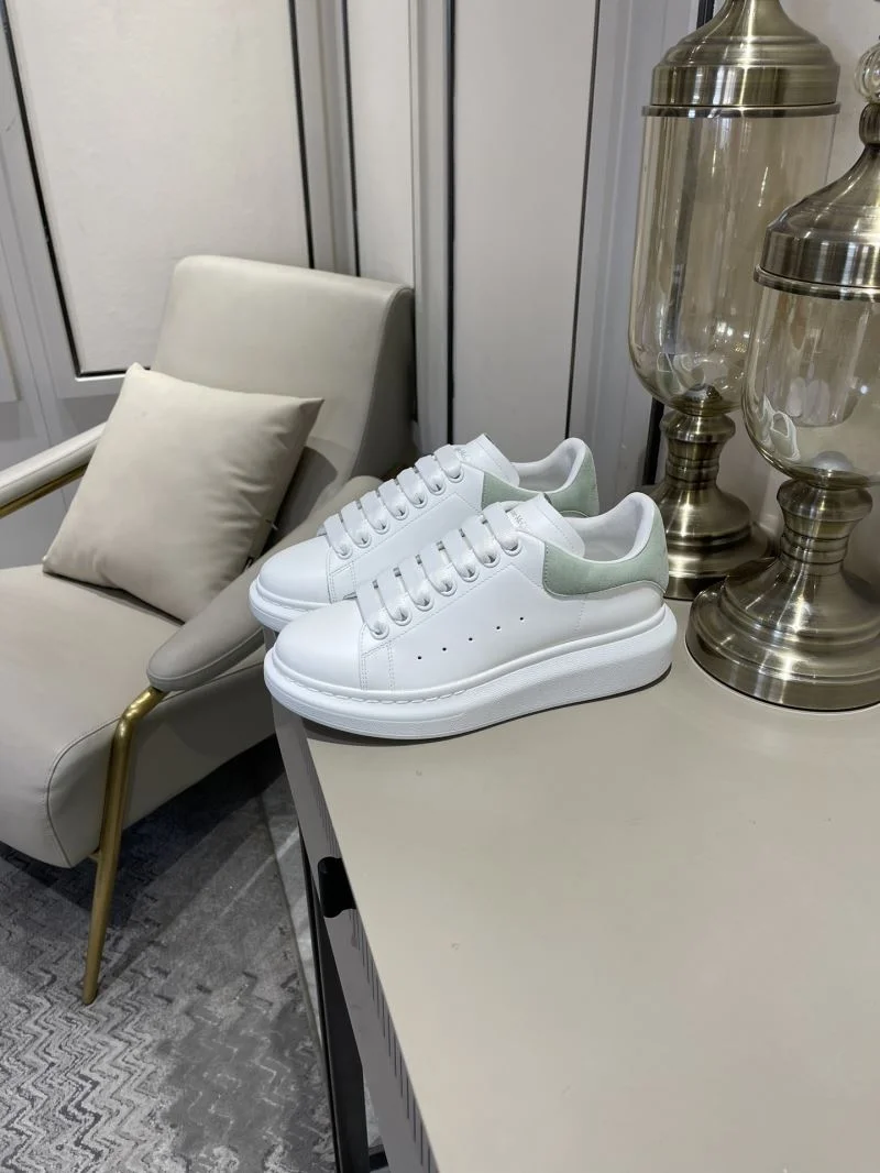 Alexander Mcqueen Low Shoes Resilient 16452