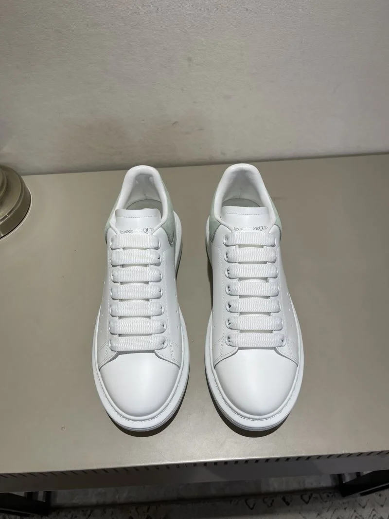 Alexander Mcqueen Low Shoes Resilient 16452