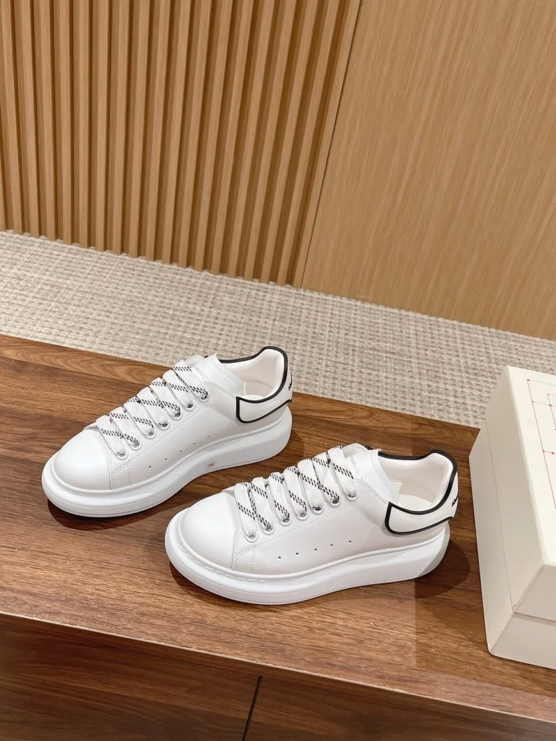 Alexander Mcqueen Low Shoes Contemporary 16422