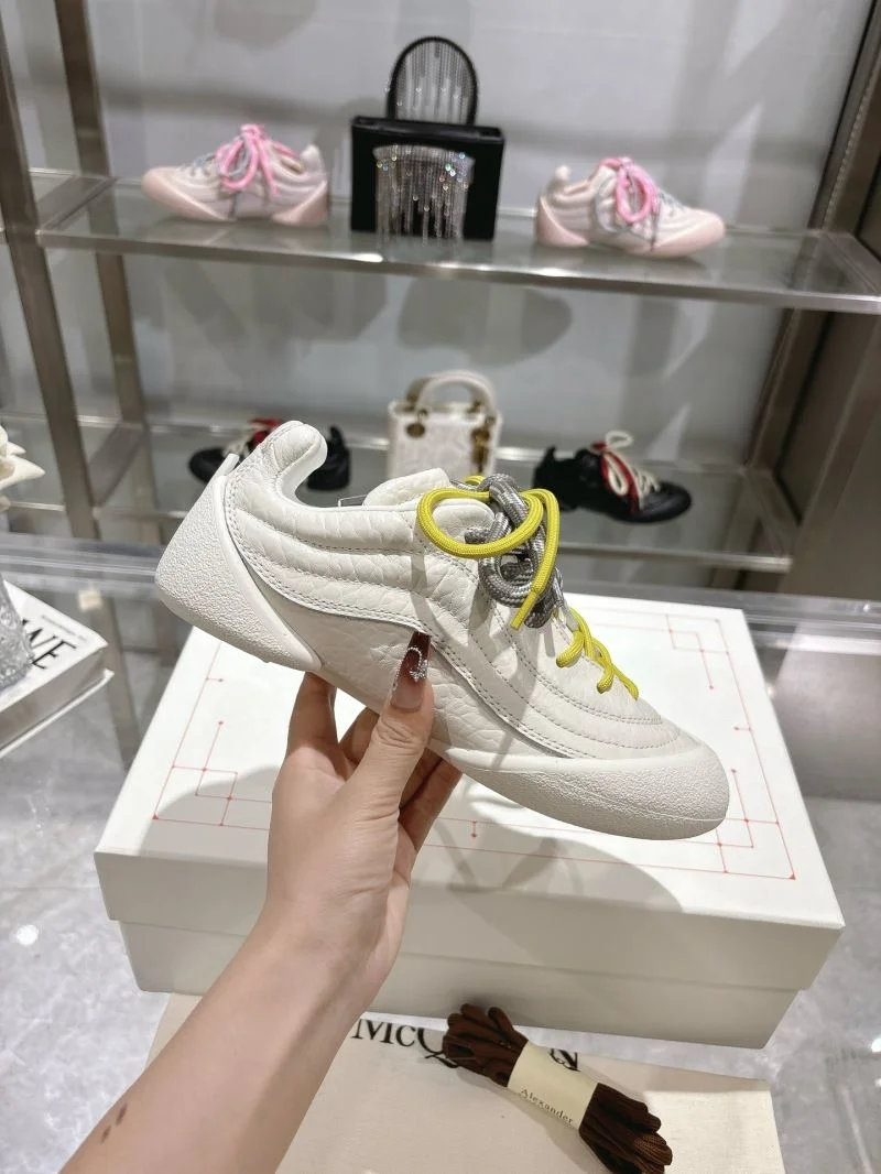 Alexander Mcqueen Low Shoes DailyWear 16456