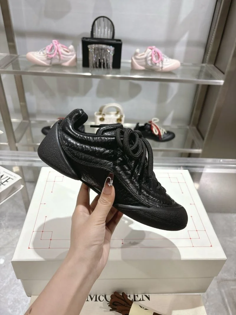 Alexander Mcqueen Low Shoes NewStyle 16403