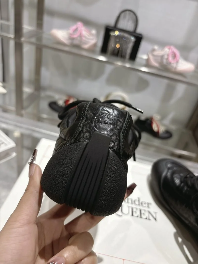 Alexander Mcqueen Low Shoes NewStyle 16403