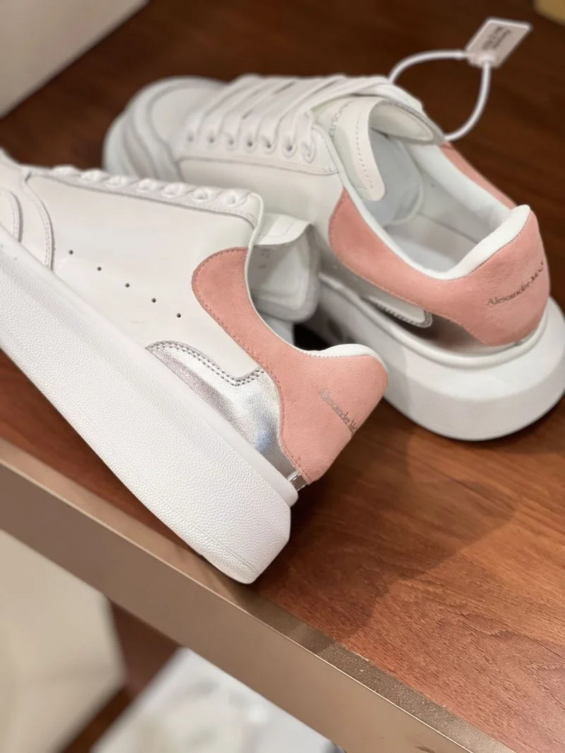 Alexander Mcqueen Low Shoes Efficient 16482