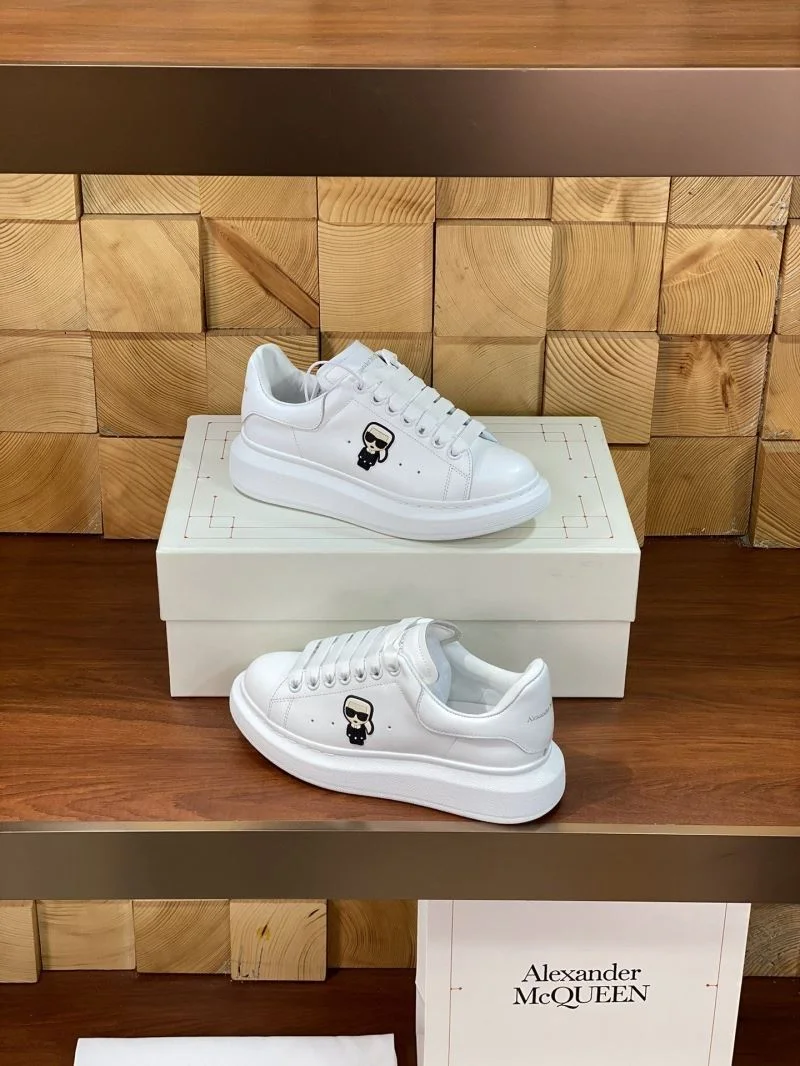 Alexander Mcqueen Low Shoes SmoothTexture 16541