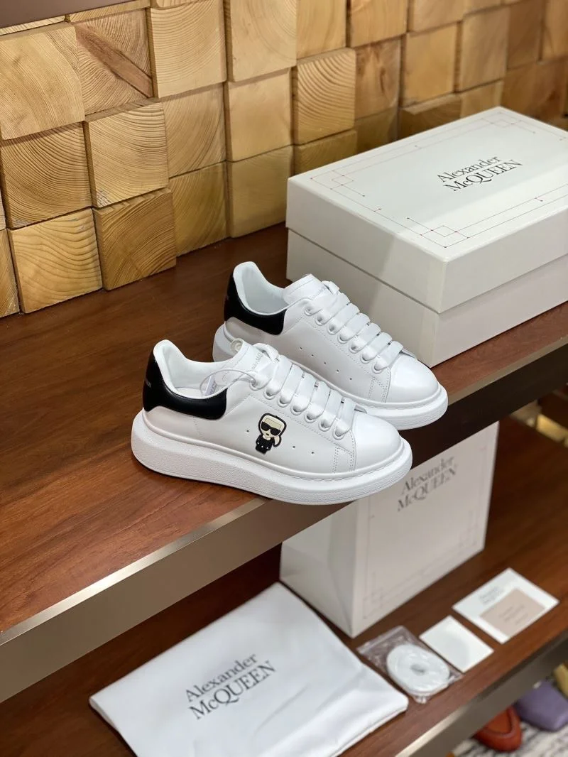 Alexander Mcqueen Low Shoes Efficient 16570