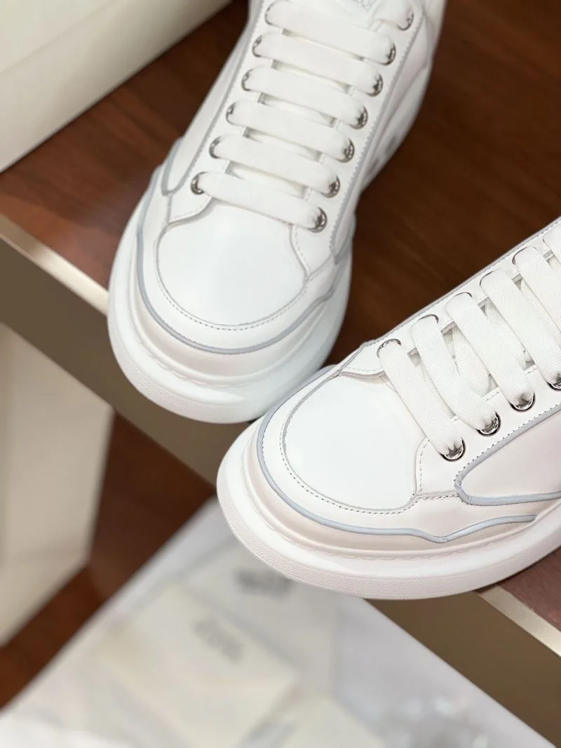 Alexander Mcqueen Low Shoes Classic 16376