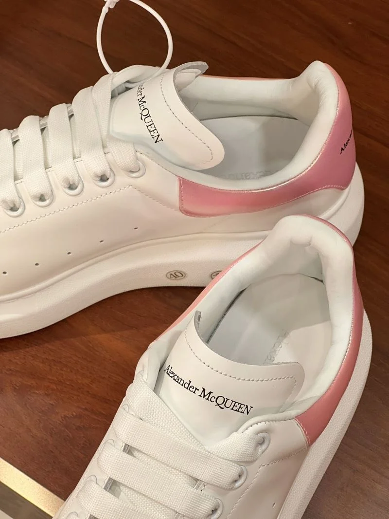 Alexander Mcqueen Low Shoes ZipUp 16371