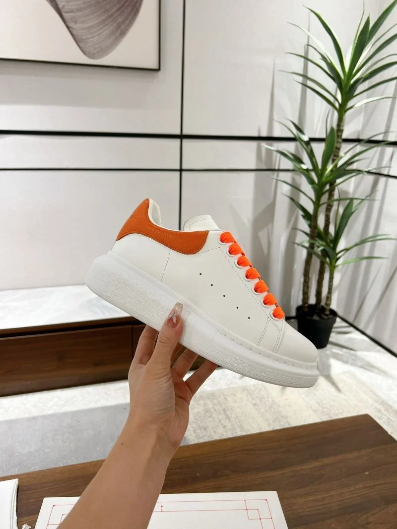 Alexander Mcqueen Low Shoes WellDesigned 16344