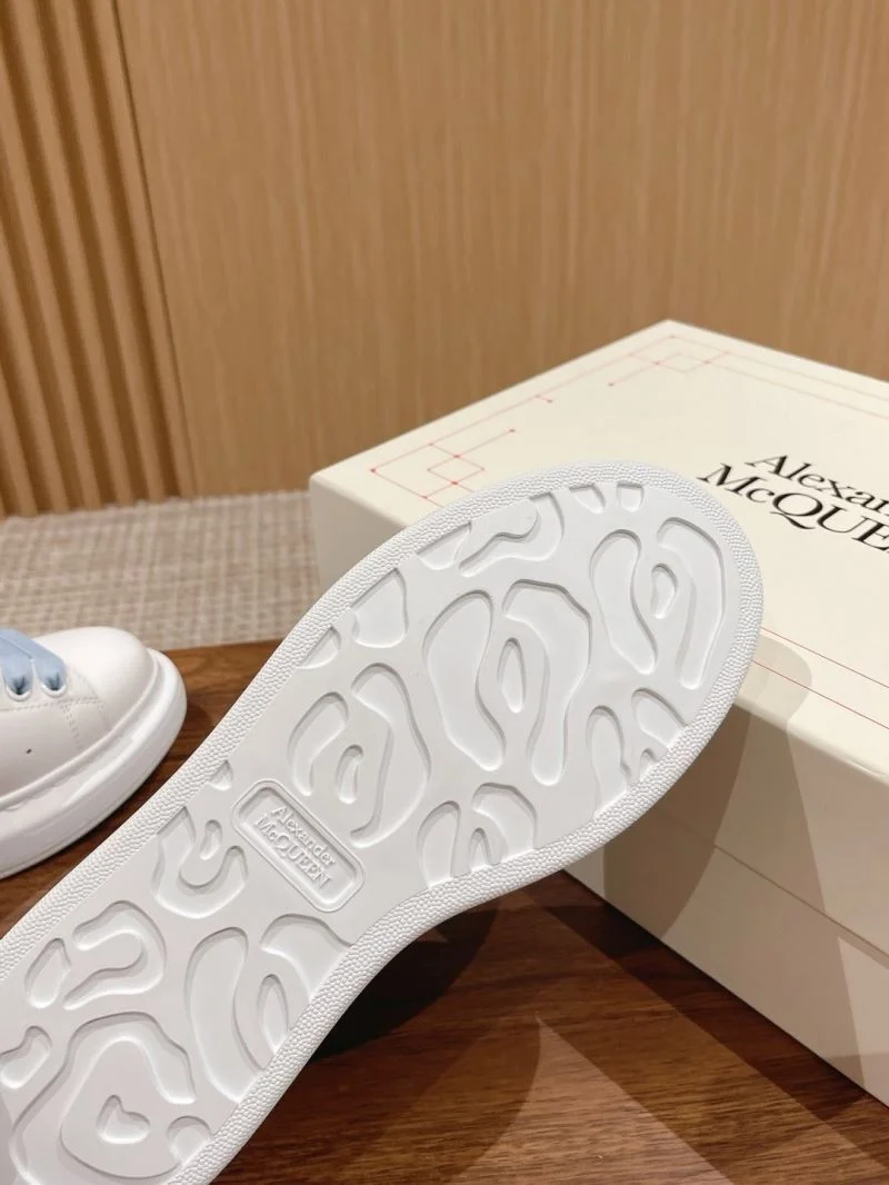 Elegant Alexander Mcqueen Low Shoes 16345