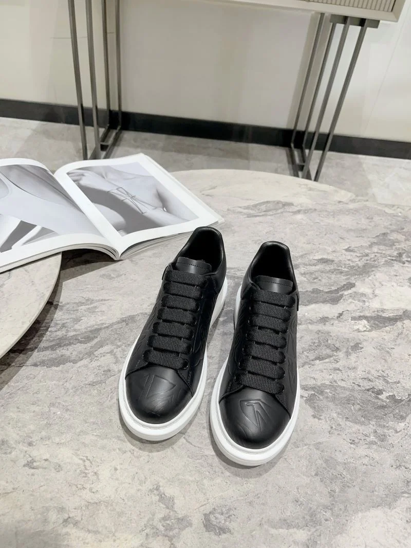 Alexander Mcqueen Low Shoes StreetReady 16320