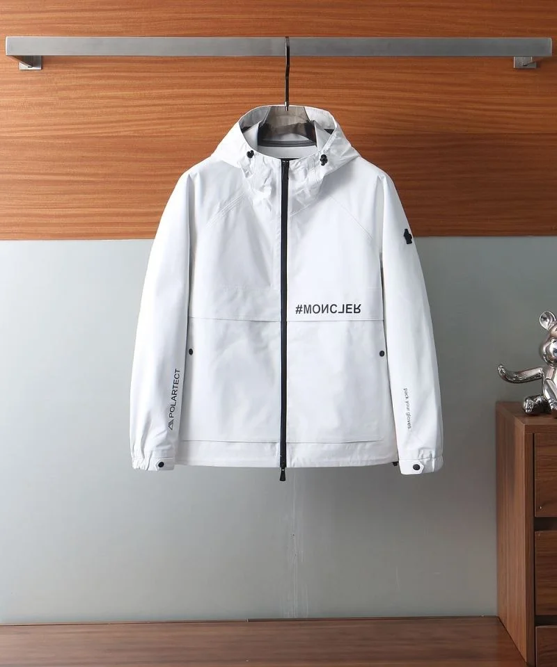 Alexander Mcqueen Outwear TechFriendly 164446