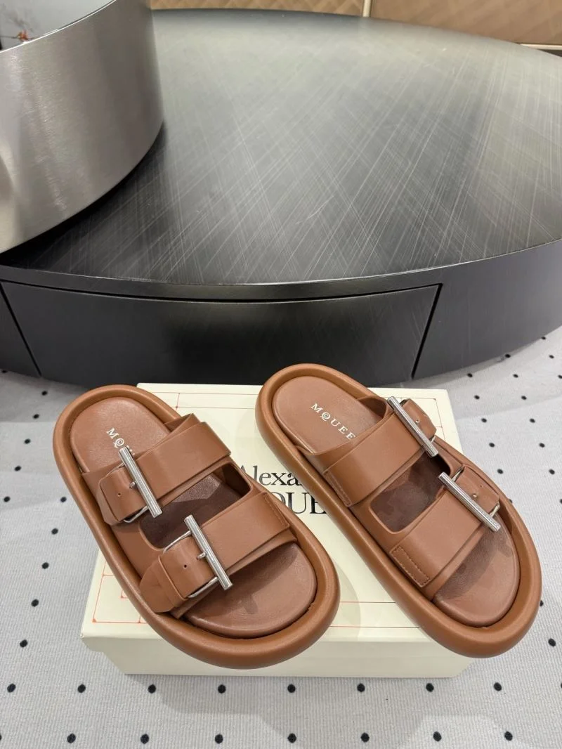 EyeCatching Alexander Mcqueen Slippers 16426