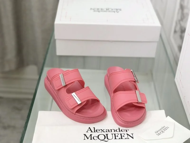 WaterResistant Alexander Mcqueen Slippers 16410