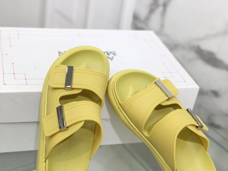 Alexander Mcqueen Slippers Breathable 16416