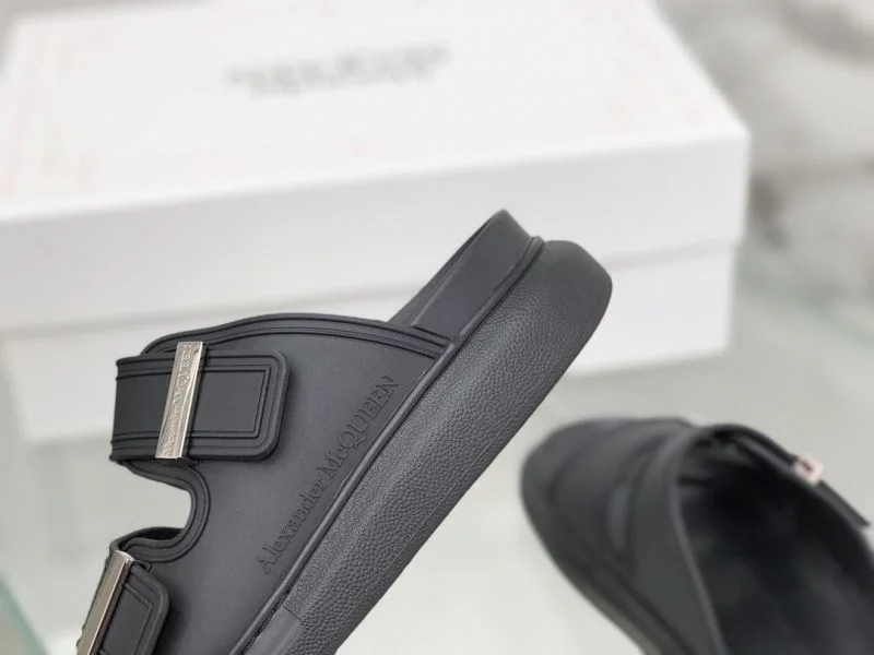 Alexander Mcqueen Slippers Effortless 16409