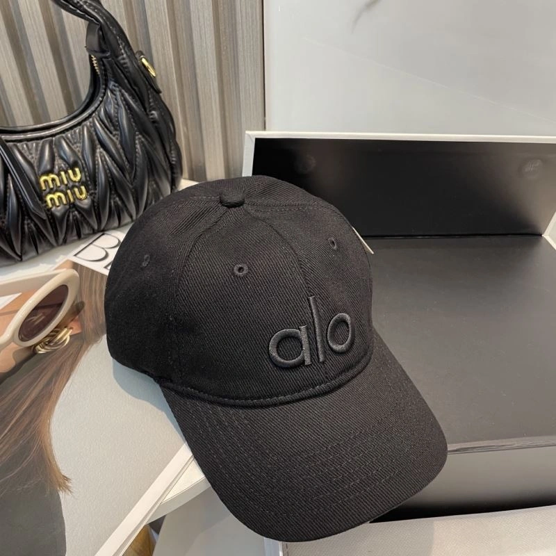 Lightweight Alo Caps 261048