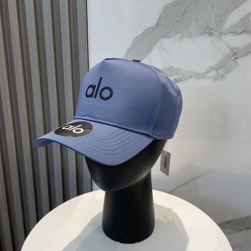 Minimalist Alo Caps 261038