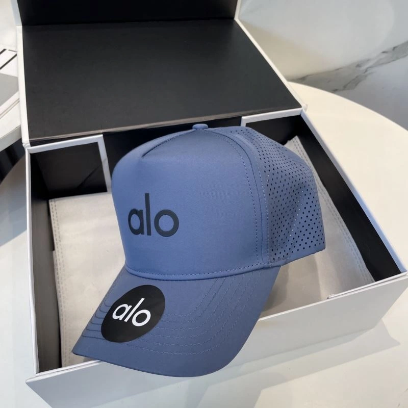 Minimalist Alo Caps 261038