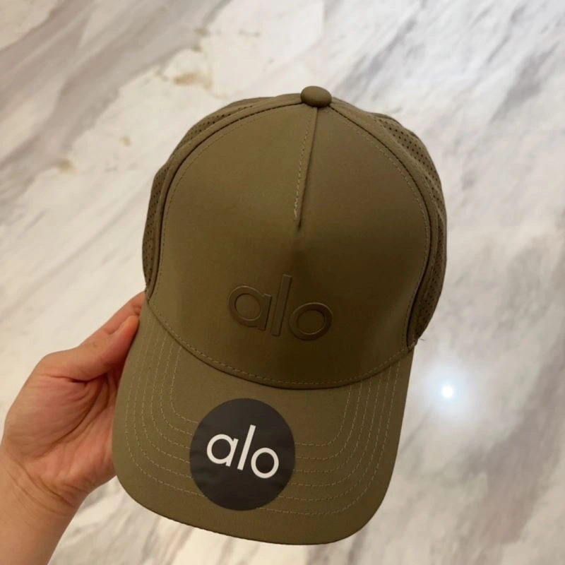 NewStyle Alo Caps 261013