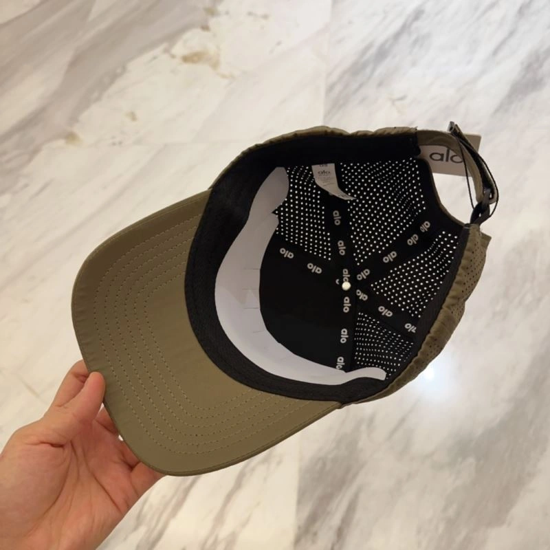NewStyle Alo Caps 261013