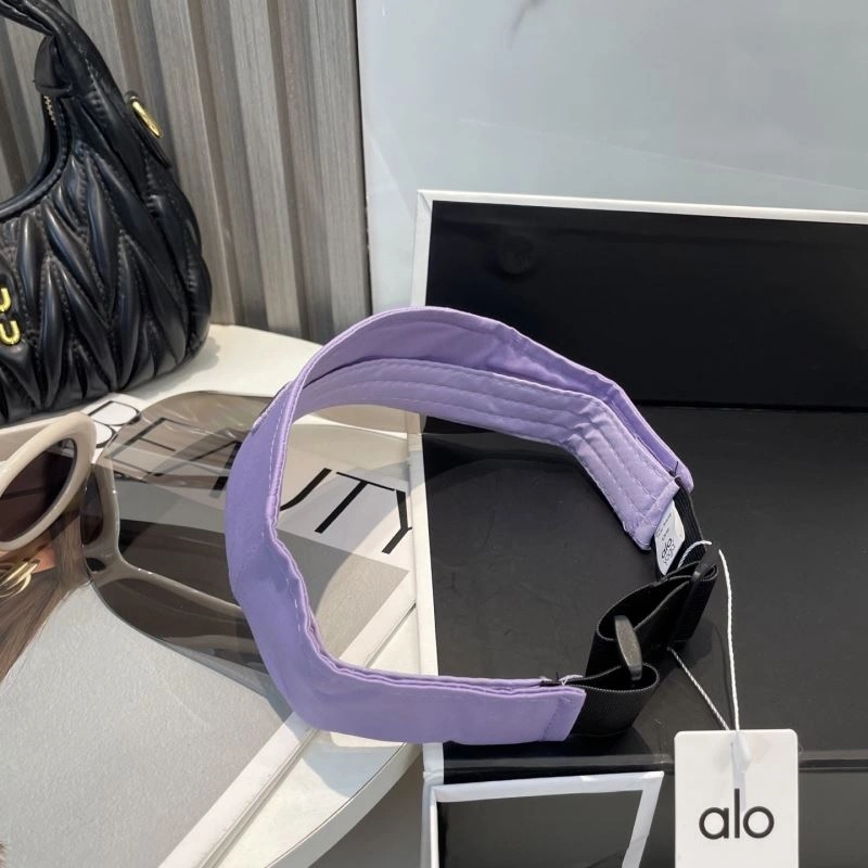Alo Caps Attractive 260989