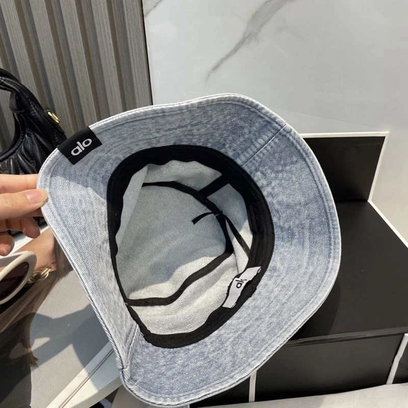 Stretchable Alo Caps 260980