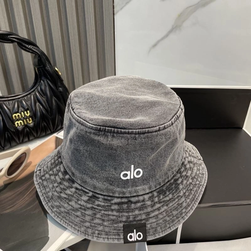 Alo Caps WellDesigned 260984