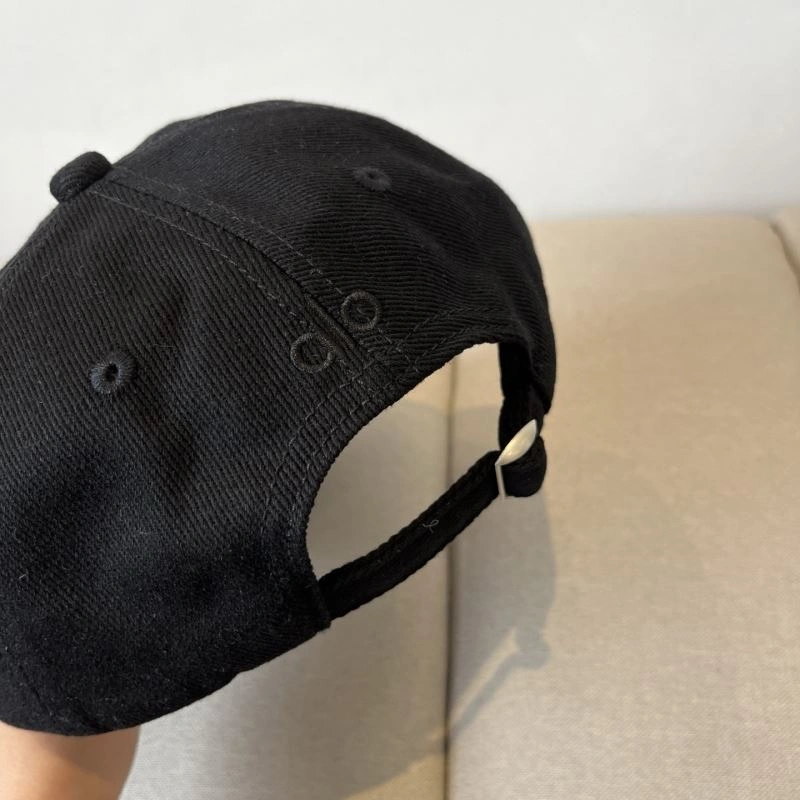 Practical Alo Caps 262647