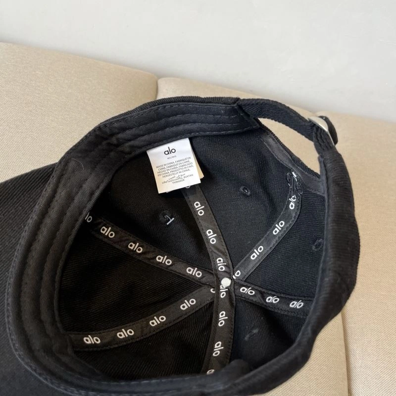 Practical Alo Caps 262647