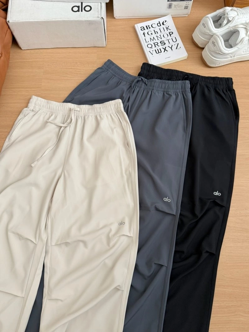 Original Alo Long Pants 152037