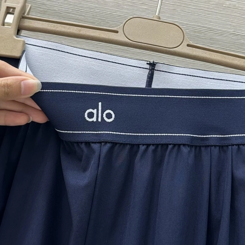 Sporty Alo Long Pants 152017
