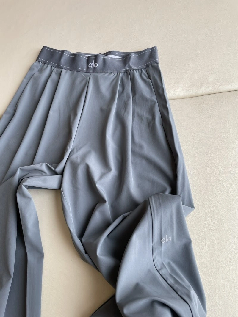 Alo Long Pants Vibrant 152021